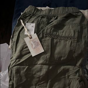 NWT olive colored maternity XL pants